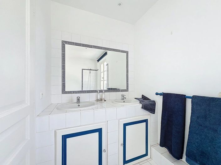 Image No.23-4 Bed House for sale