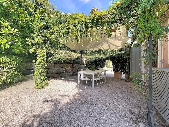 Image No.27-4 Bed House for sale