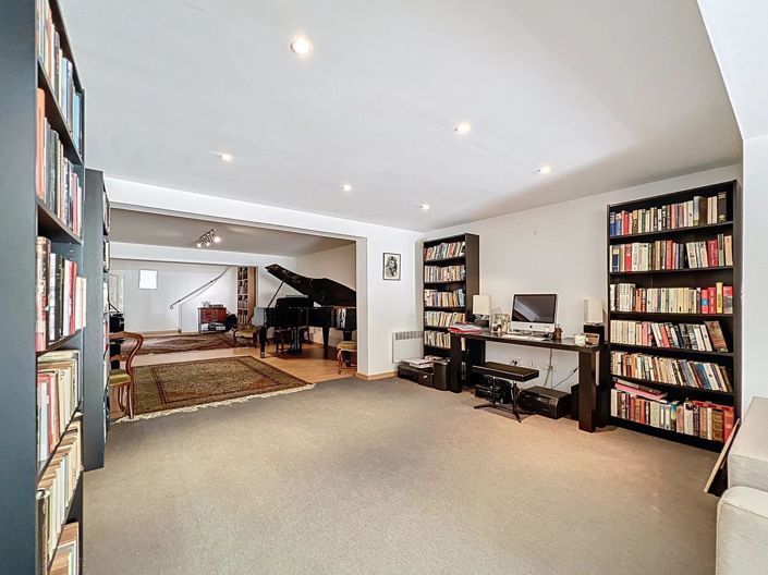 Image No.33-4 Bed House for sale