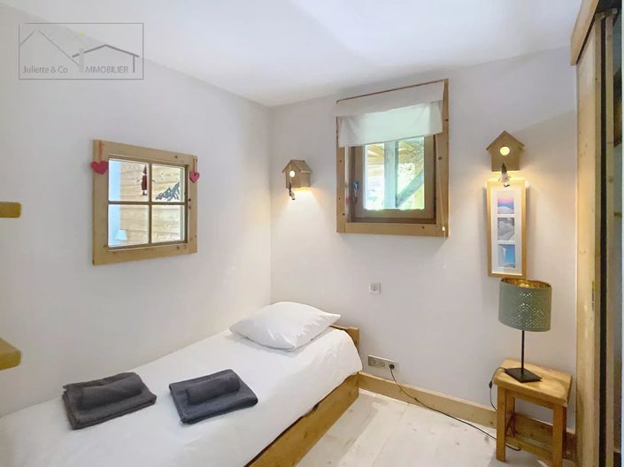 Image No.21-House for sale