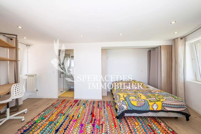 Image No.15-5 Bed House for sale