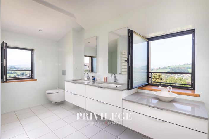 Image No.22-Maison de 5 chambres à vendre à Lentilly