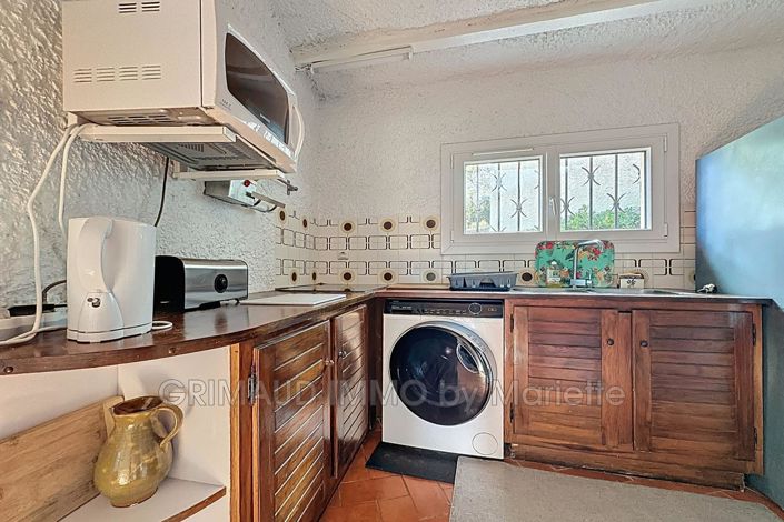 Image No.5-1 Bed House for sale