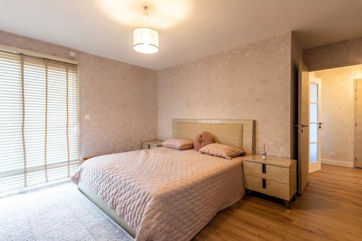 Image No.15-8 Bed House for sale