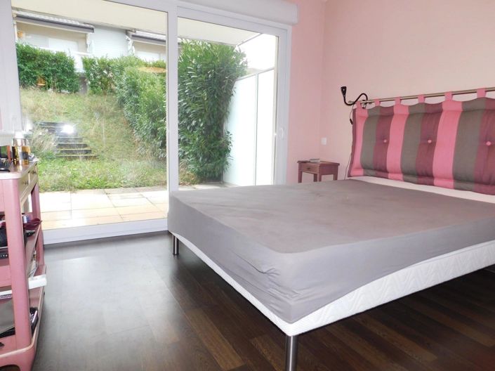 Image No.10-5 Bed Apartment for sale