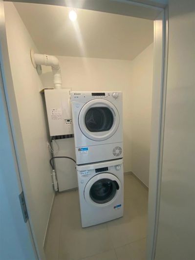 Image No.11-3 Bed Property for sale