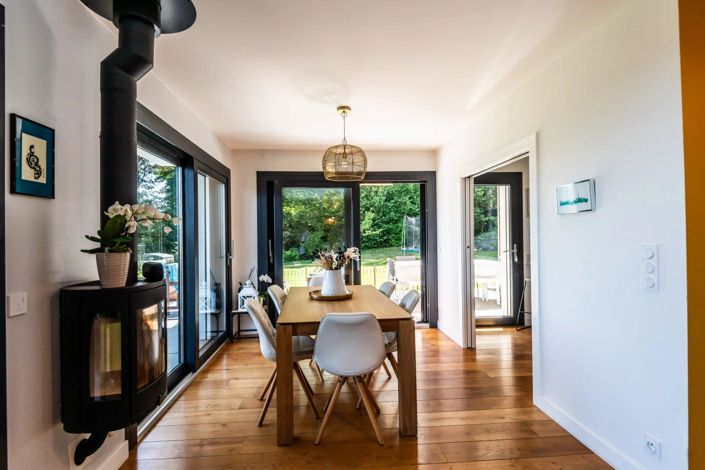 Image No.11-5 Bed House for sale