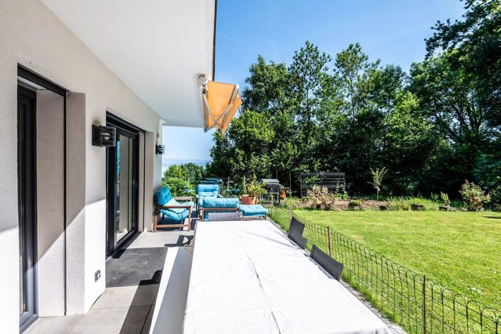 Image No.5-5 Bed House for sale