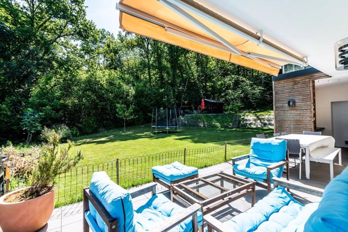 Image No.6-5 Bed House for sale