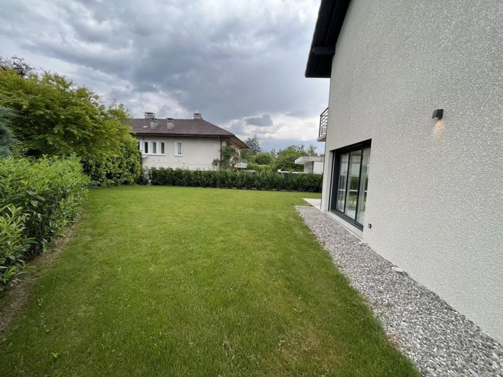 Image No.15-5 Bed House for sale