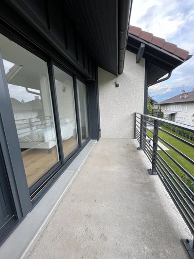 Image No.32-5 Bed House for sale