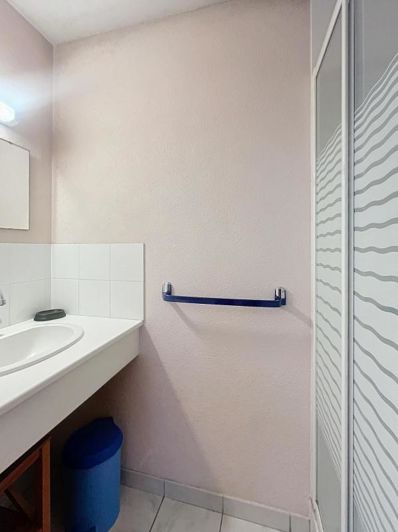 Image No.10-1 Bed Apartment for sale