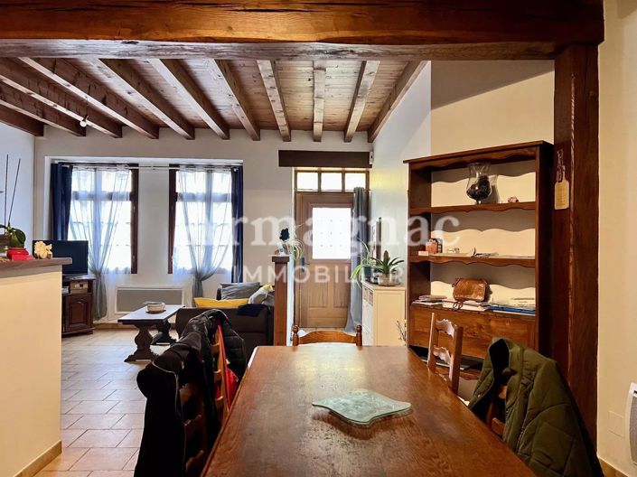 Image No.6-4 Bed House for sale