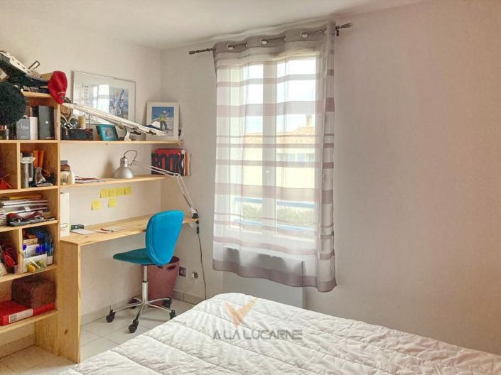 Image No.11-3 Bed House for sale