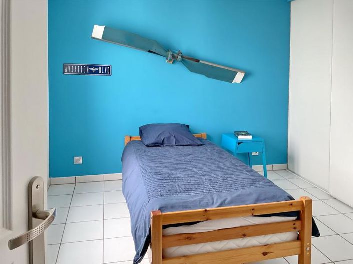 Image No.13-3 Bed House for sale