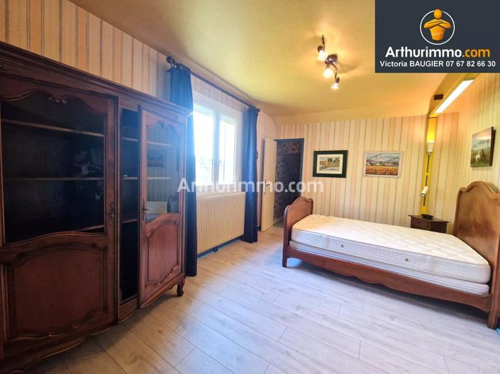 Image No.10-4 Bed House for sale