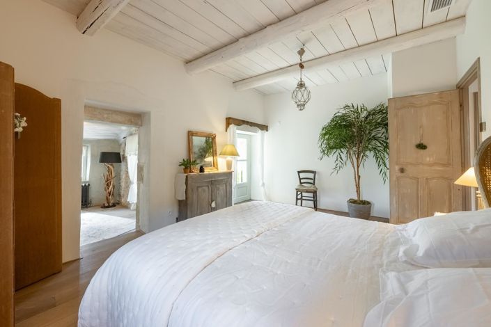 Image No.17-3 Bed House for sale