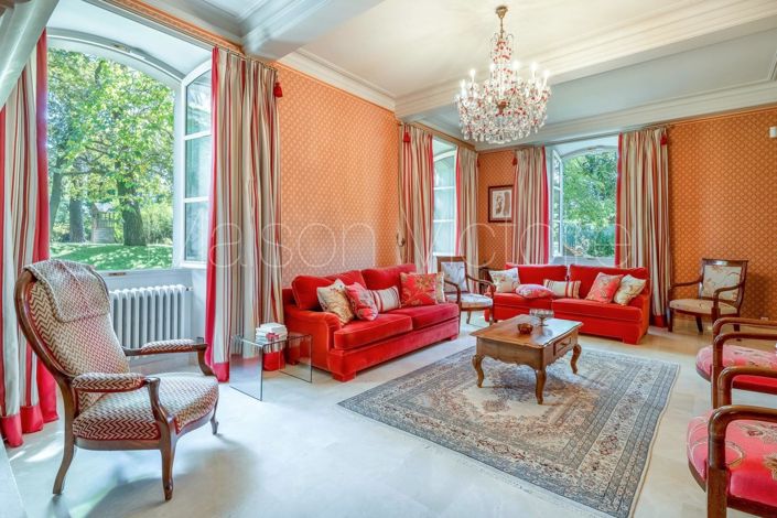 Image No.16-6 Bed House for sale