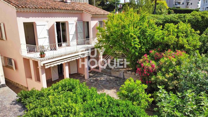 Image No.1-3 Bed House for sale