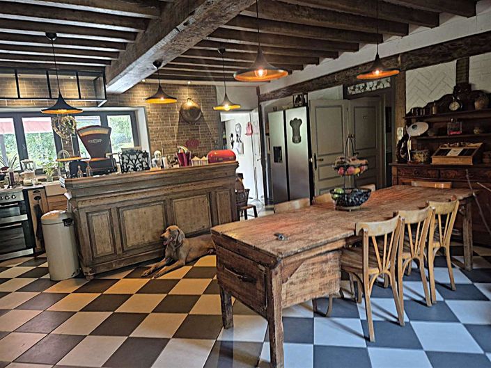 Image No.10-4 Bed House for sale