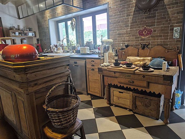 Image No.9-4 Bed House for sale