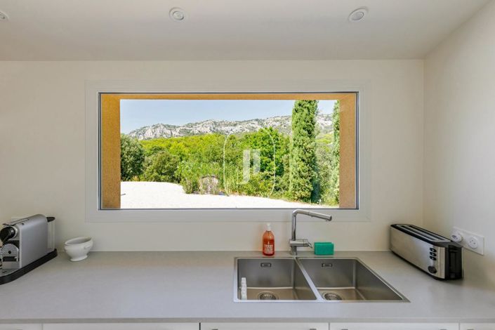 Image No.4-2 Bed House for sale