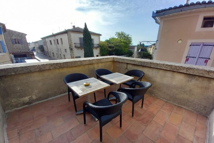 Image No.1-2 Bed House for sale