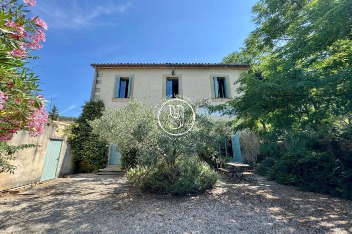 Image No.1-Maison de 4 chambres à vendre à Uzès