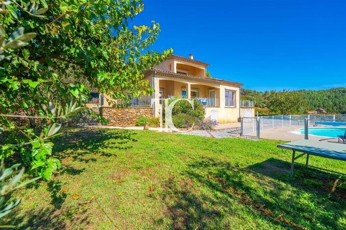 Image No.19-4 Bed House for sale