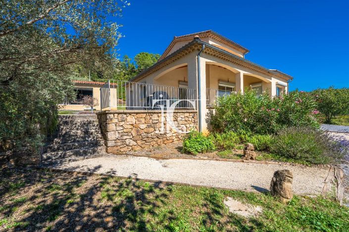 Image No.2-4 Bed House for sale