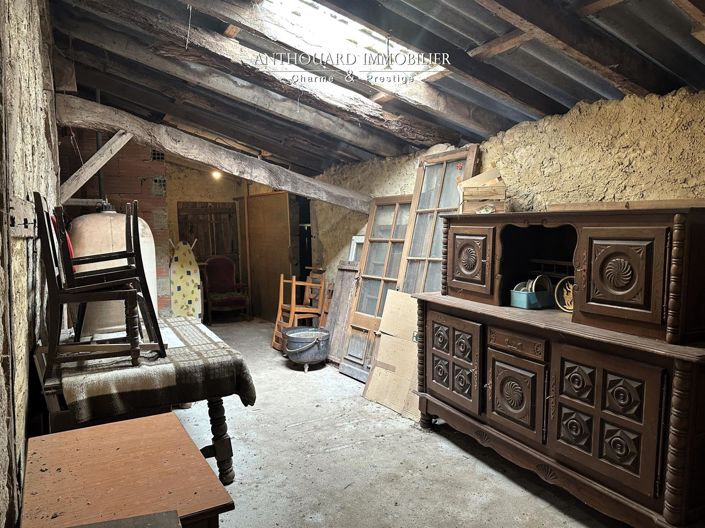 Image No.18-3 Bed House for sale