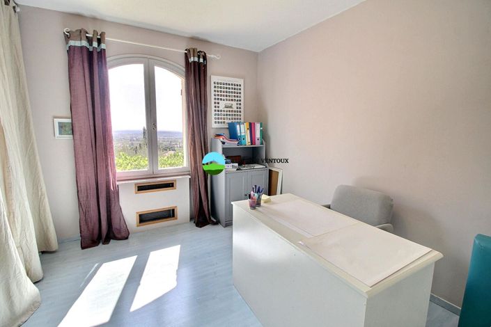 Image No.16-5 Bed House for sale