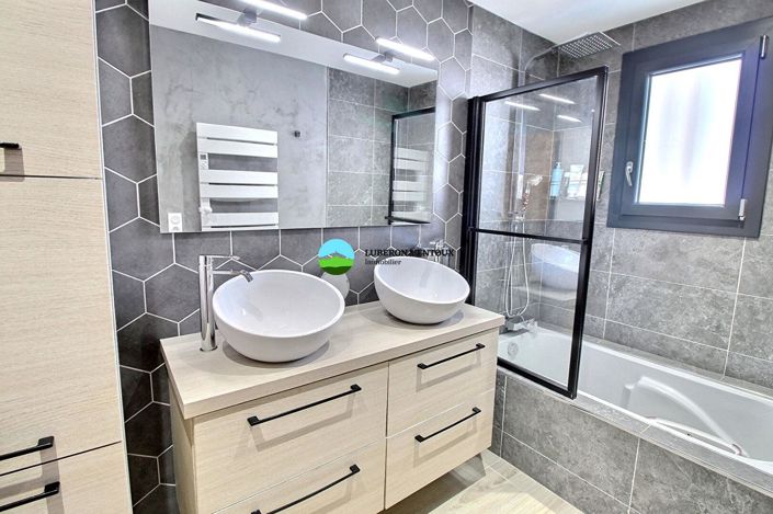 Image No.15-6 Bed House for sale