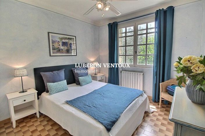 Image No.11-6 Bed House for sale