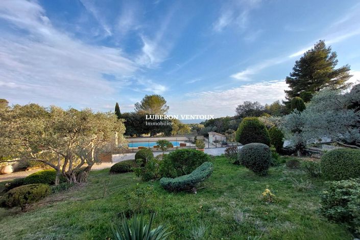 Image No.18-6 Bed House for sale