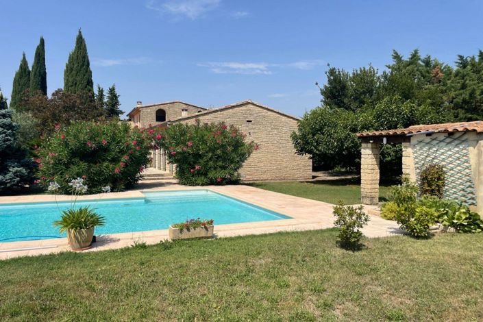 Image No.1-4 Bed House for sale