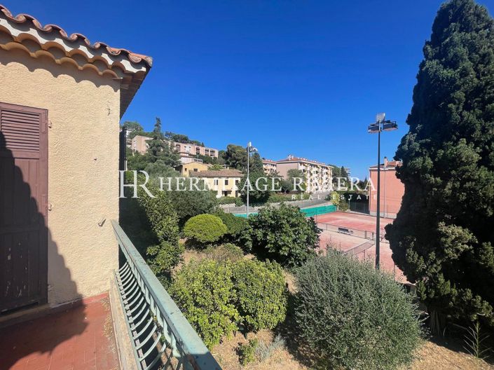 Image No.4-4 Bed House for sale