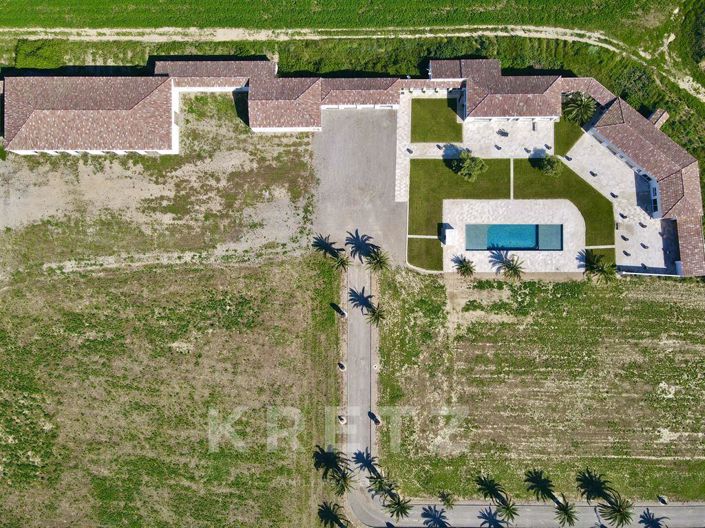 Image No.19-9 Bed House for sale