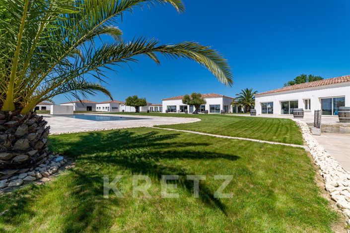 Image No.2-9 Bed House for sale