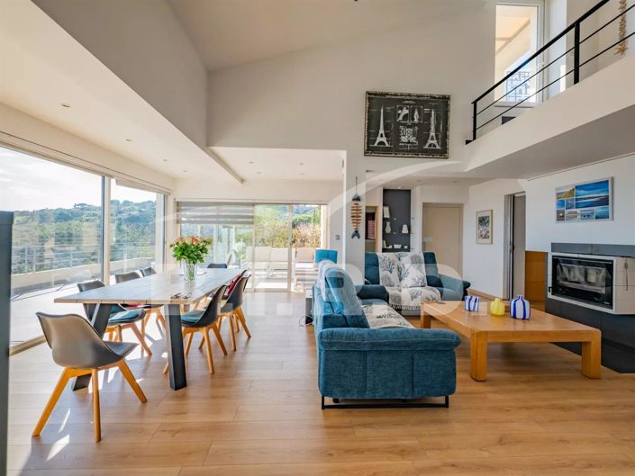 Image No.8-Maison de 5 chambres à vendre à Sainte-Maxime