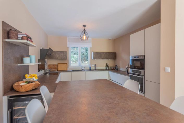 Image No.7-3 Bed House for sale