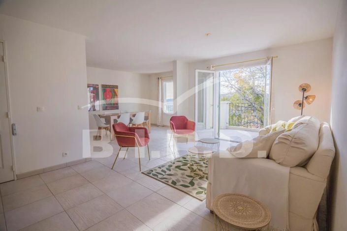 Image No.2-Appartement de 3 chambres à vendre à Grimaud