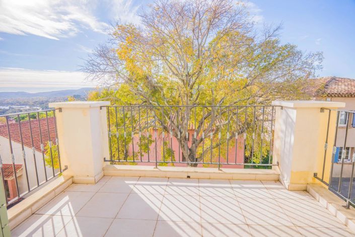 Image No.6-3 Bed Apartment for sale