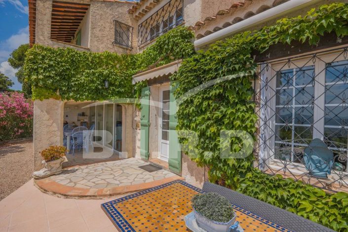 Image No.7-4 Bed House for sale