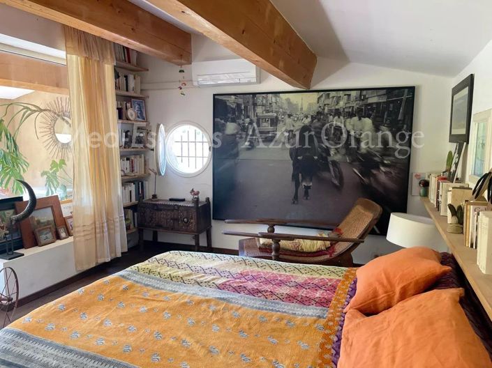 Image No.16-3 Bed House for sale