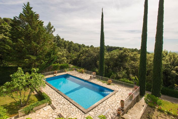 Image No.16-7 Bed House for sale