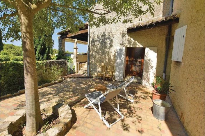 Image No.4-7 Bed House for sale