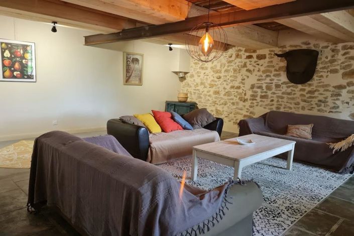 Image No.10-10 Bed House for sale