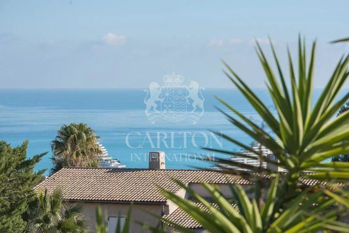 Image No.3-Maison de 4 chambres à vendre à Villeneuve-Loubet