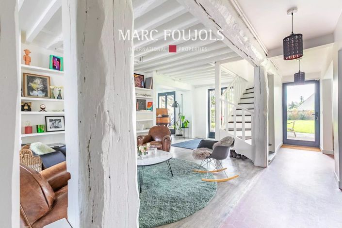 Image No.1-4 Bed House for sale